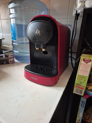 Cafetera Philips L'Or Barista Roja