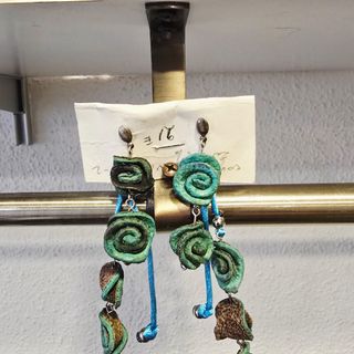 Conjunto collar y pendientes bisutería