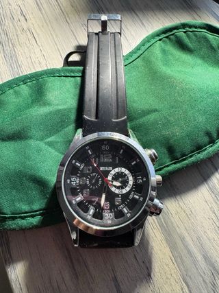 Reloj Cote d'Azur Negro y Plateado