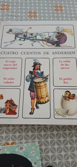 Cuatro cuentos de Andersen Español y Regalo 1 ingl