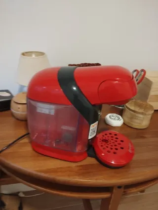 Cafetera Bosch Tassimo Roja