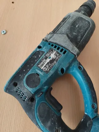 Makita Martillo Percutor LXT dhr202