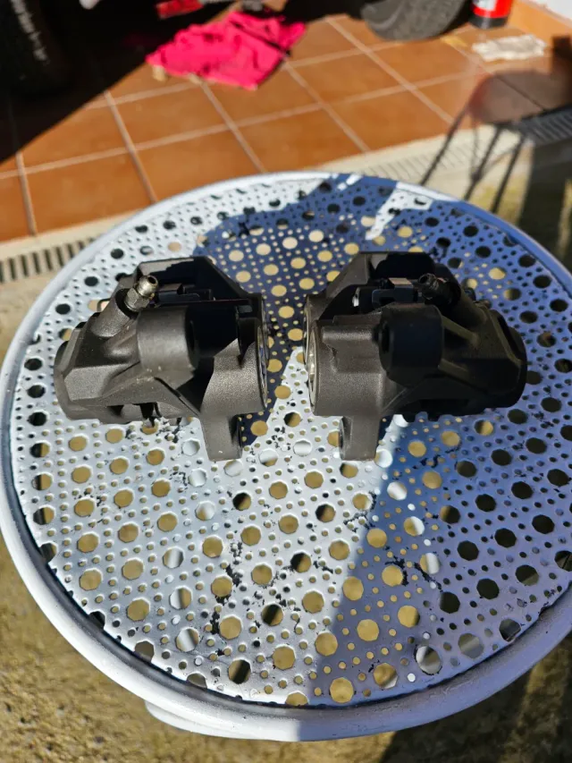 Pinzas Freno Yamaha MT07 ABS