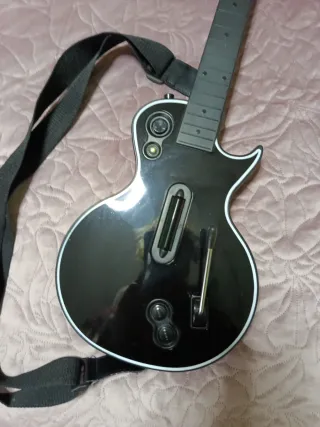Guitarra XBOX 360 + Guitar Hero III