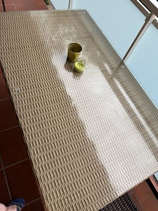 Mesa exterior mimbre y cristal 150cm.