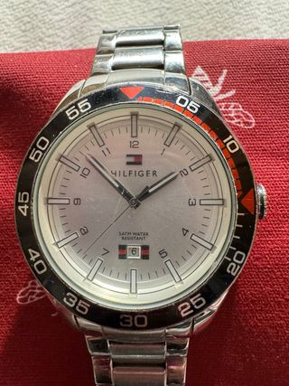 Reloj Tommy Hilfiger Plata y Negro