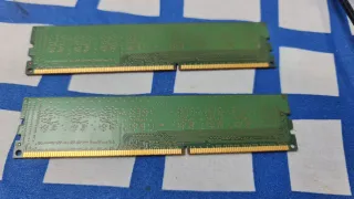 2x 4GB Samsung DDR3 RAM PC3-12800U-11-13-A1