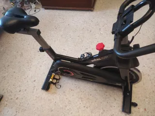 Bicicleta Estática Vital Gym X4