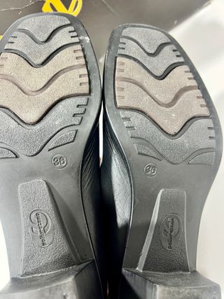 Zapatos de salón Dian negros