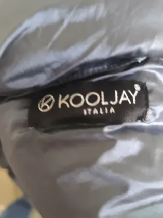 Piumino avion con cappuccio