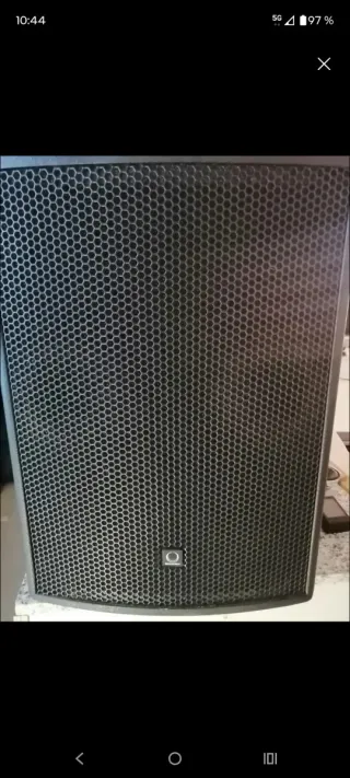 Altavoz Turbosound TCS 081c