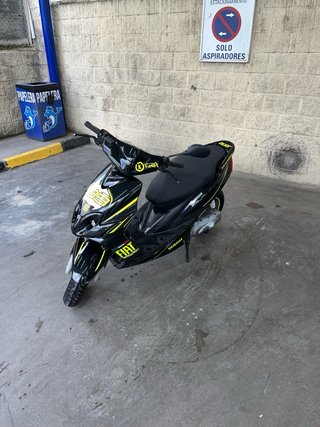 Yamaha Jog RR