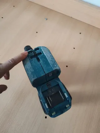 Makita DHR243 Martillo Percutor