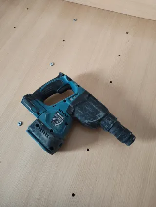 Makita DHR243 Martillo Percutor