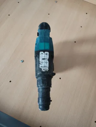 Makita DHR243 Martillo Percutor