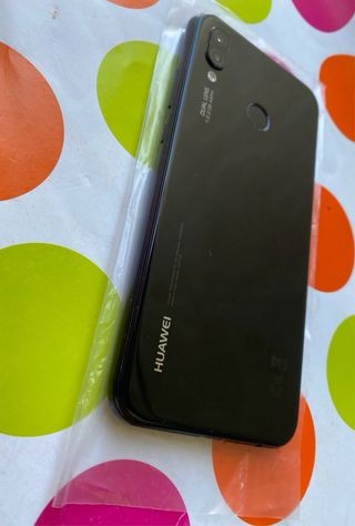 HUAWEI P20 lite