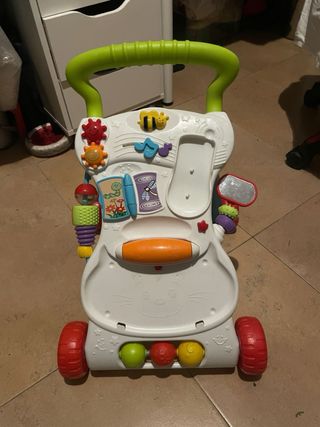 Andador bebé con actividades