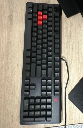 Teclado Mecánico Gaming Omen Negro/Rojo