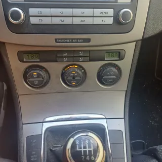 Volkswagen Passat 2006