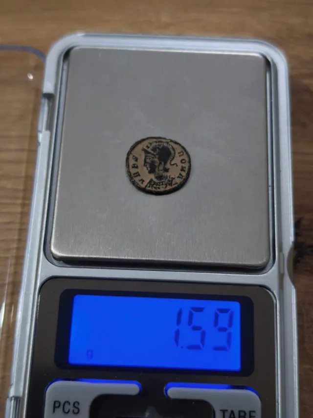 Moneda Romana VRBS ROMA Conmemorativa