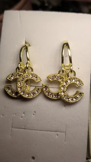 Pendientes de novia dorados con circonitas