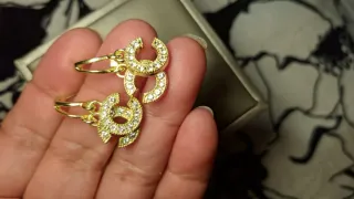 Pendientes de novia dorados con circonitas