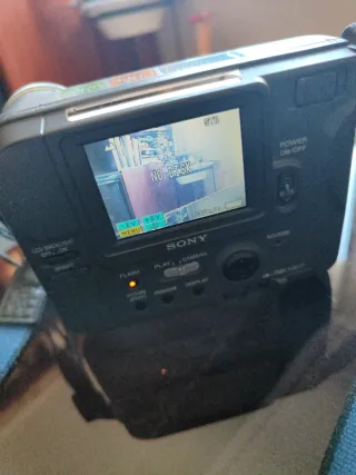 Cámara Sony Mavica MVC-FD71 Digital