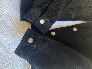 Cazadora Levi's Negra Niño Talla 8-10.