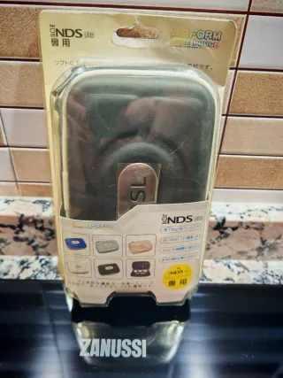 Funda AIRFORM para Nintendo DS Lite