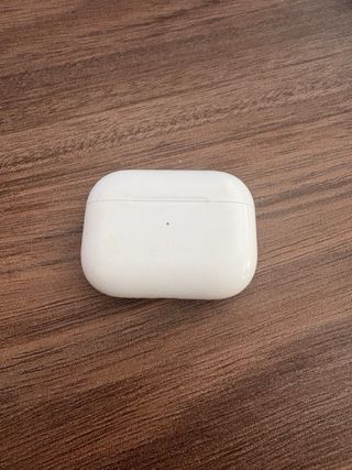 iPhone 13 Pro, AirPods Pro, iWatch 7