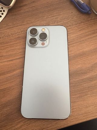 iPhone 13 Pro, AirPods Pro, iWatch 7