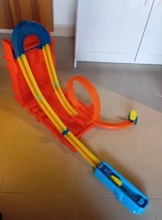 Hot Wheels Track Builder Caja Lata Gasolina