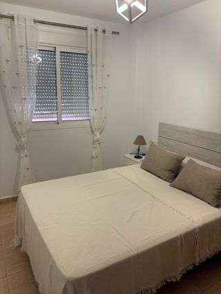 Se alquila piso centro para temporada escolar.