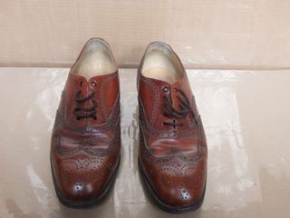 Zapatos de vestir marrones para caballero