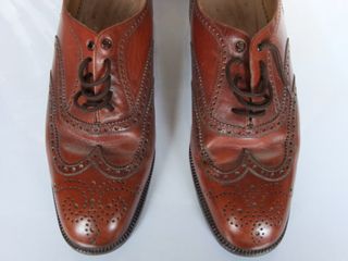 Zapatos de vestir marrones para caballero