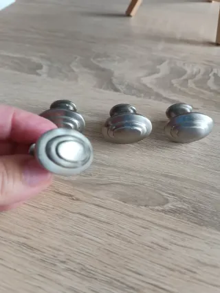 Tiradores de mueble ovalados