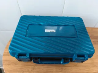 Radial a Batería 21VF + Cargador + Accesorios