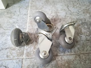 Mueble TV Ikea Blanco 90x26x45 cm + ruedas