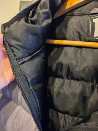 Chaqueta 11 Degrees Gris con Capucha