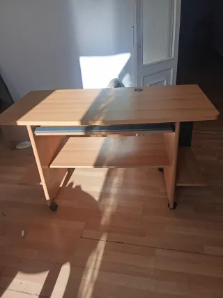 Escritorio PC estudio madera beige