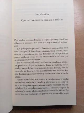 Lote de tres libros de autoayuda.