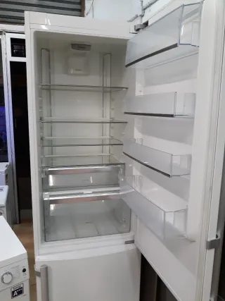 Oferta pack Nevera marca Electrolux altura 2 metro