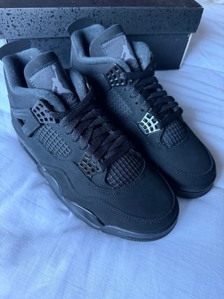 Air Jordan 4 Black Cat