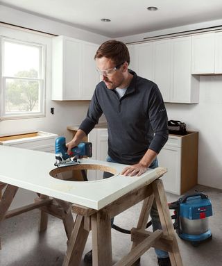 Sierra de calar inalámbrica Bosch GST 18V-125 S