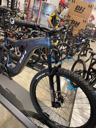 BH ATOMX LYNX PRO 8.2 TLF: 954370589