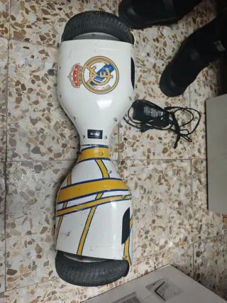 Skate Eléctrico Real Madrid