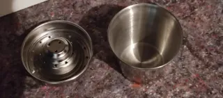 Antiguo exprimidor manual de palanca.