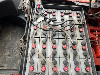 Carretilla Elevadora Linde E18PH-01 Batería 2024