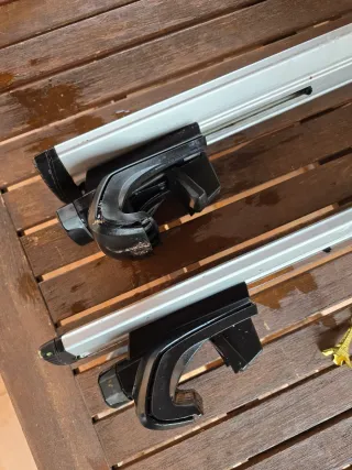 Thule WingBar 135cm + Fijaciones