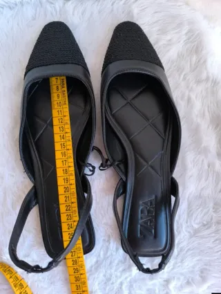 Zapatos destalonados Zara negros. Nuevos.